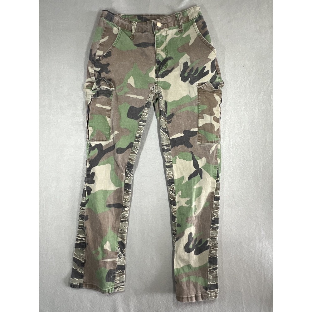 Men's Camouflage Cargo‎ Pants Size L Woodland Camo Stretch Army Military Style